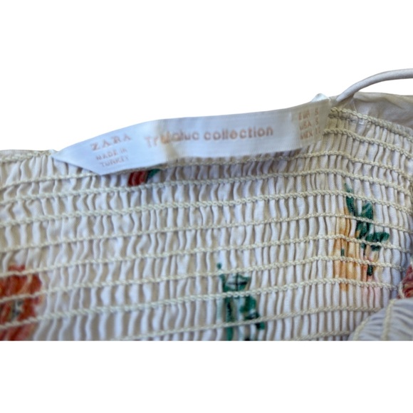 Zara Trafaluc Smocked Ruffle Crop Top White Floral Spaghetti Strap - Size S - Picture 4 of 9